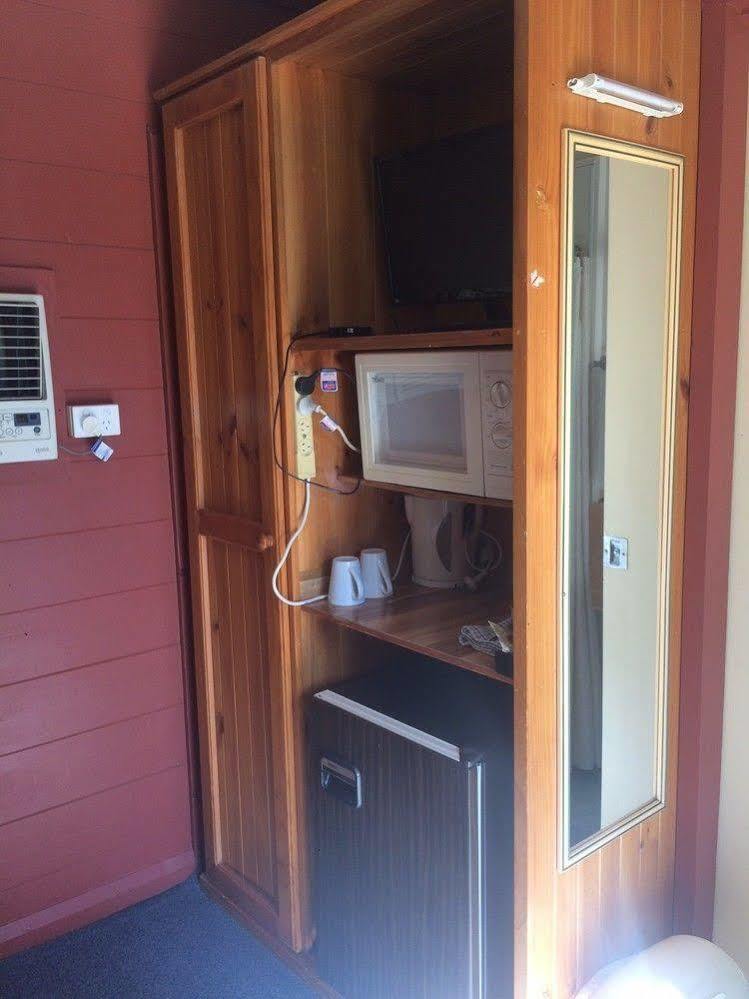Red Cedar Motel Muswellbrook Eksteriør bilde
