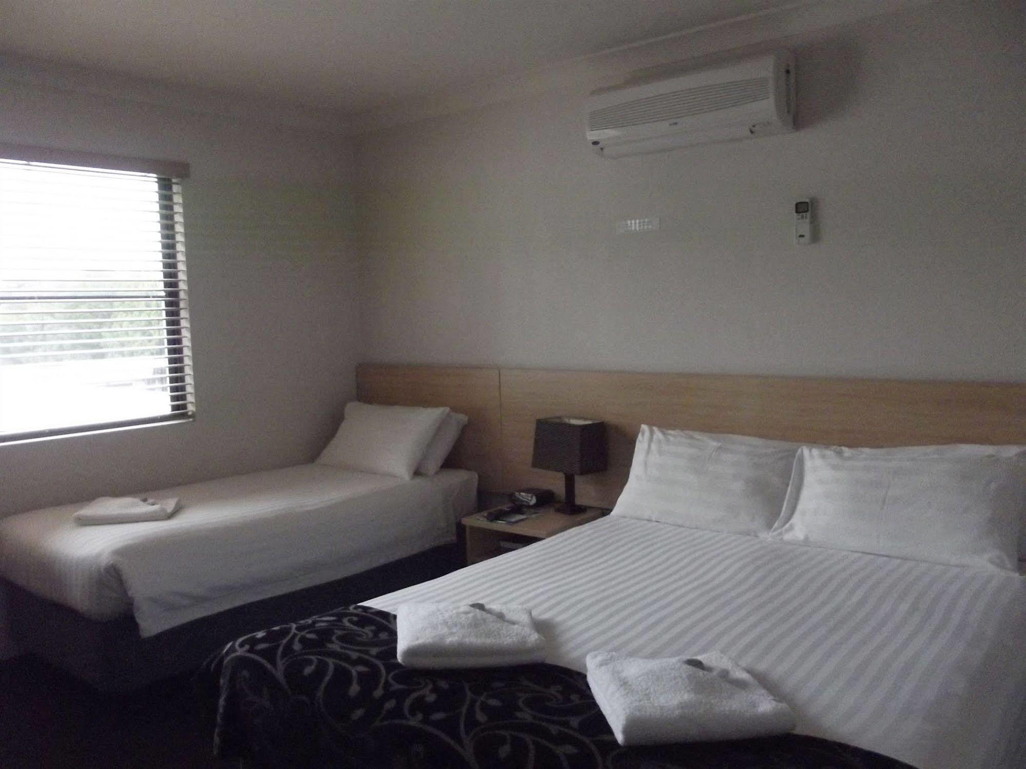 Red Cedar Motel Muswellbrook Eksteriør bilde