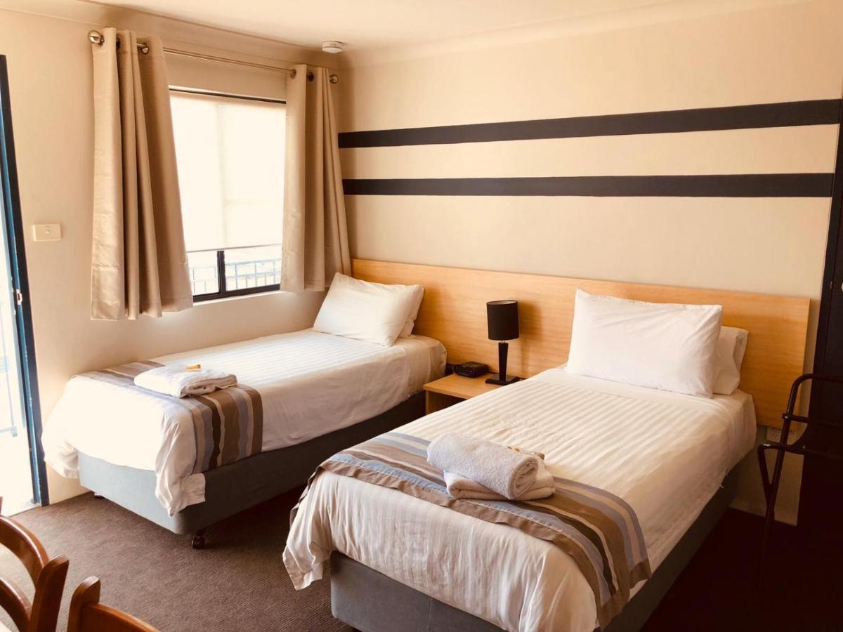 Red Cedar Motel Muswellbrook Eksteriør bilde